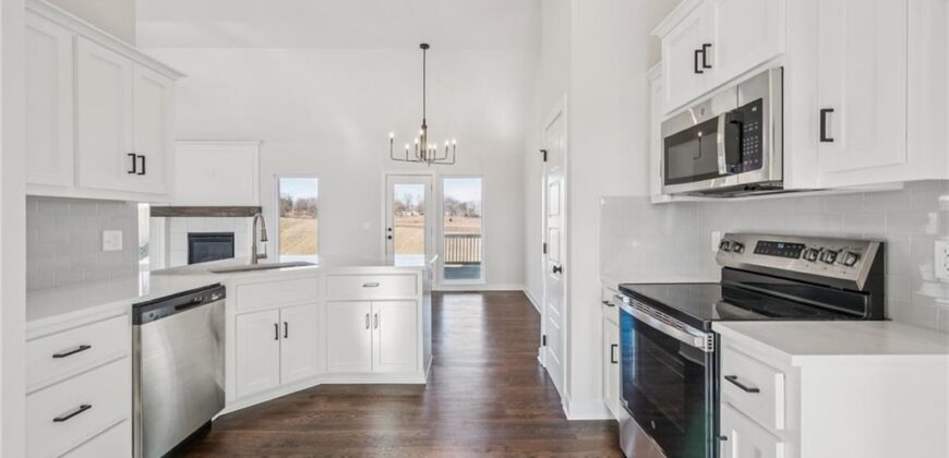 1034 Fir Lane, Liberty, MO 64068