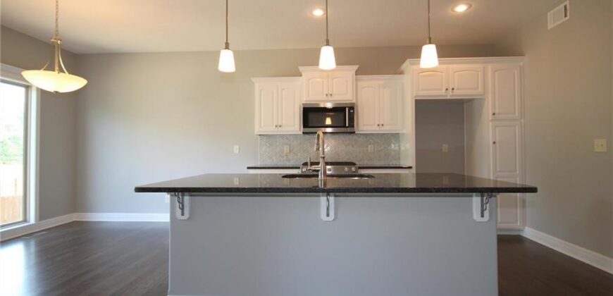 3323 NW 93rd Street, Kansas City, MO 64154