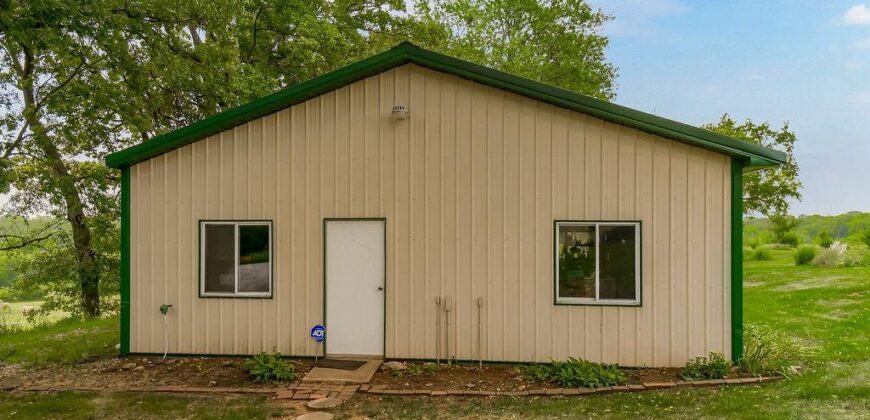 24825 Countryview Drive, Kearney, MO 64060