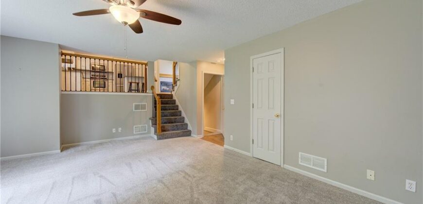 8706 N Carson Avenue, Kansas City, MO 64153