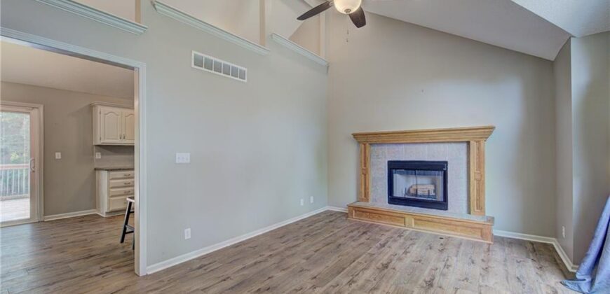 8706 N Carson Avenue, Kansas City, MO 64153