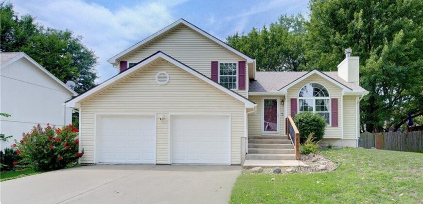 8706 N Carson Avenue, Kansas City, MO 64153