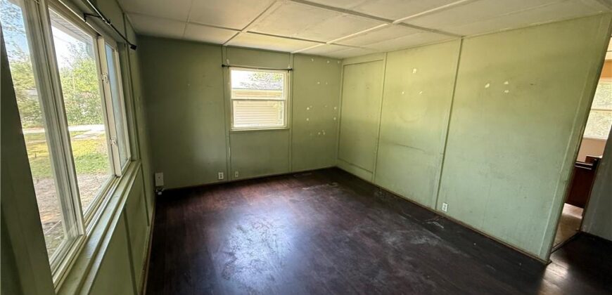 4529 N Forest Avenue, Kansas City, MO 64116