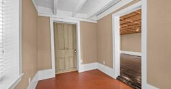 633 Main Street, Weston, MO 64098