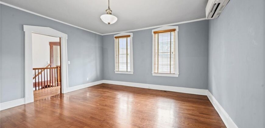633 Main Street, Weston, MO 64098