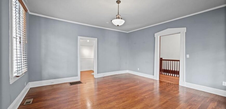 633 Main Street, Weston, MO 64098