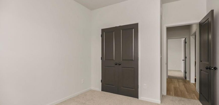 1600 Cottonwood Creek Avenue, Kearney, MO 64060