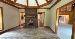 6807 Cedar Bend N/A, Kansas City, MO 64152