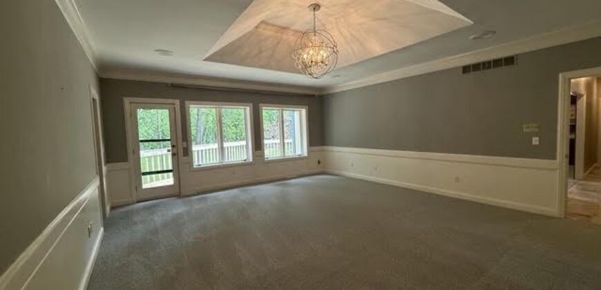 6807 Cedar Bend N/A, Kansas City, MO 64152