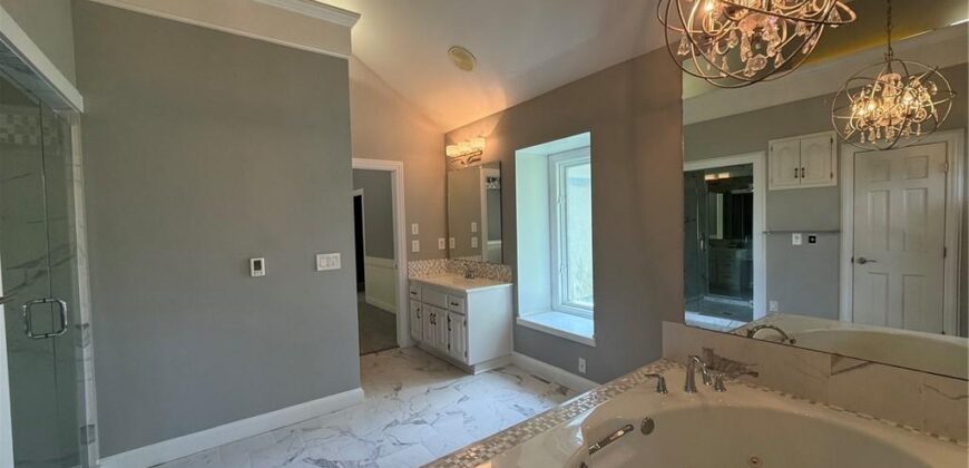 6807 Cedar Bend N/A, Kansas City, MO 64152