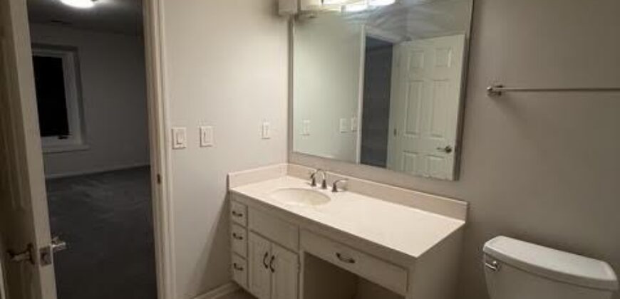 6807 Cedar Bend N/A, Kansas City, MO 64152