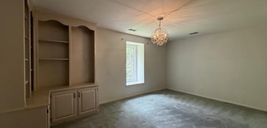 6807 Cedar Bend N/A, Kansas City, MO 64152