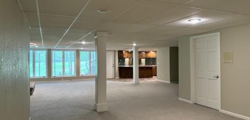 6807 Cedar Bend N/A, Kansas City, MO 64152
