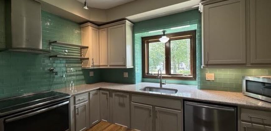 6807 Cedar Bend N/A, Kansas City, MO 64152