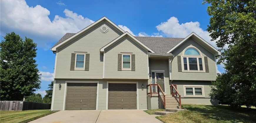 8530 NE 109th Terrace, Kansas City, MO 64157