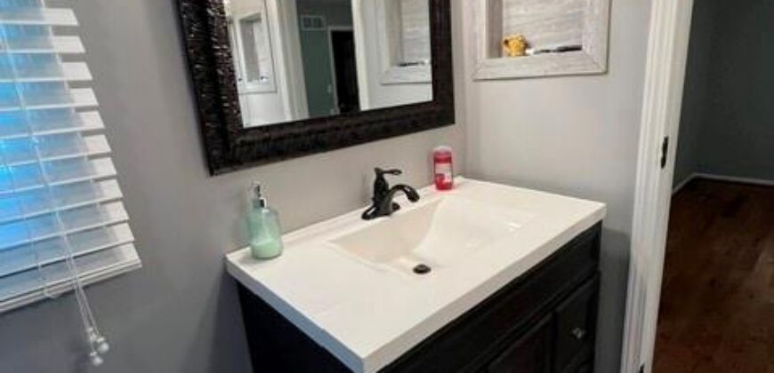 801 Feldspar Street, Kearney, MO 64060