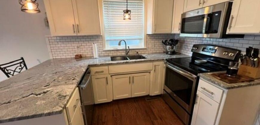 801 Feldspar Street, Kearney, MO 64060