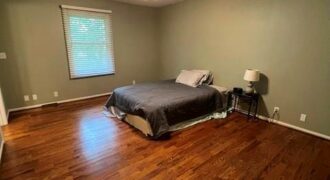 801 Feldspar Street, Kearney, MO 64060