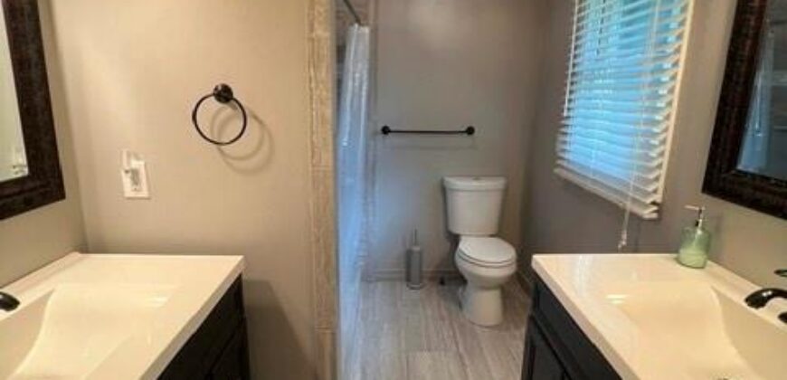801 Feldspar Street, Kearney, MO 64060