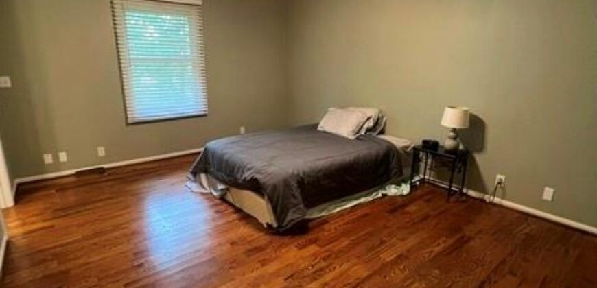 801 Feldspar Street, Kearney, MO 64060