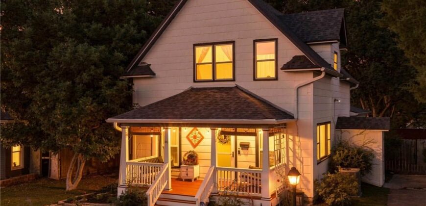 110 Groom Street, Liberty, MO 64068
