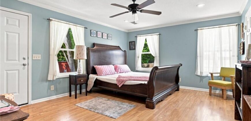 110 Groom Street, Liberty, MO 64068