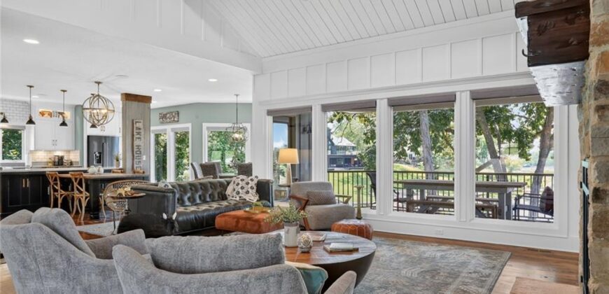 7400 NW Whipple Lane, Weatherby Lake, MO 64152