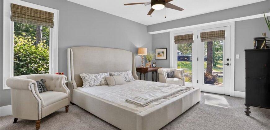 7400 NW Whipple Lane, Weatherby Lake, MO 64152