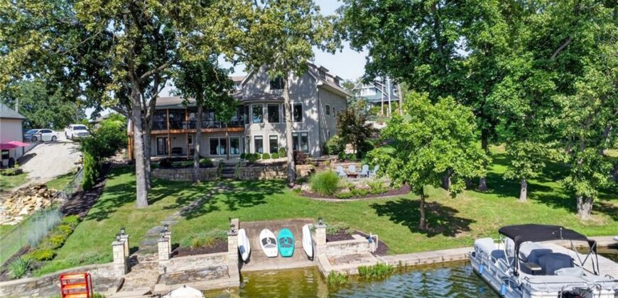7400 NW Whipple Lane, Weatherby Lake, MO 64152