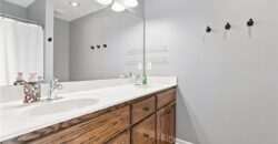 407 NE 192nd Terrace, Smithville, MO 64089