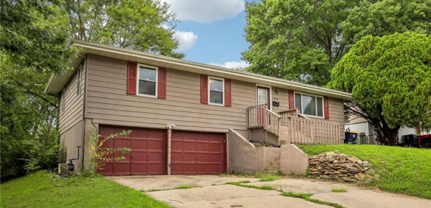 5104 N Smalley Avenue, Kansas City, MO 64119
