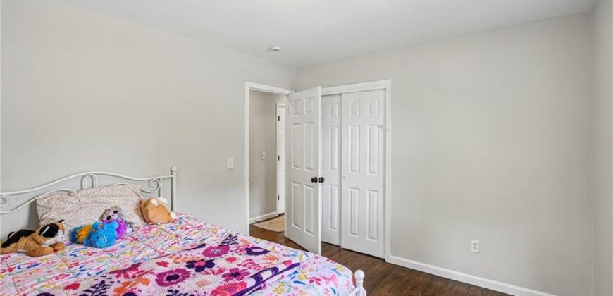 5104 N Smalley Avenue, Kansas City, MO 64119