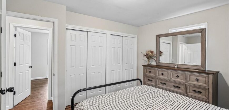 5104 N Smalley Avenue, Kansas City, MO 64119