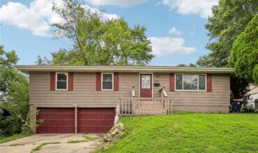 5104 N Smalley Avenue, Kansas City, MO 64119
