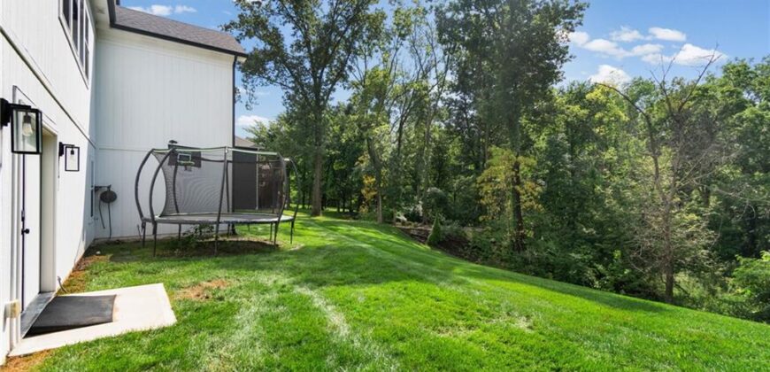 1788 Homestead Drive, Liberty, MO 64068