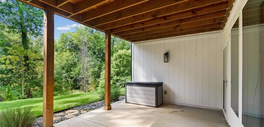 1788 Homestead Drive, Liberty, MO 64068