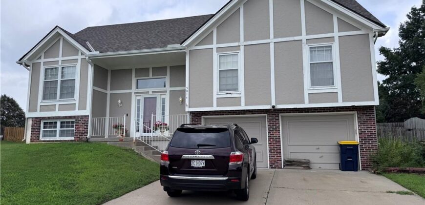 5014 NW 85th Street, Kansas City, MO 64154
