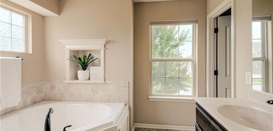 9705 N Windsor Avenue, Kansas City, MO 64157
