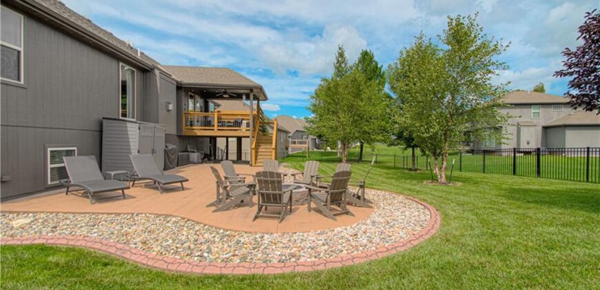 9705 N Windsor Avenue, Kansas City, MO 64157