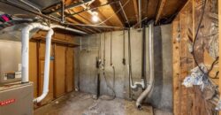 6739 NW Hilldale Drive, Kansas City, MO 64151