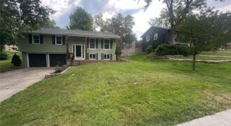 6739 NW Hilldale Drive, Kansas City, MO 64151