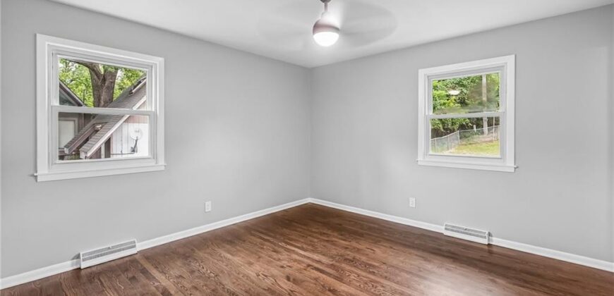 3741 N Brighton Avenue, Kansas City, MO 64117