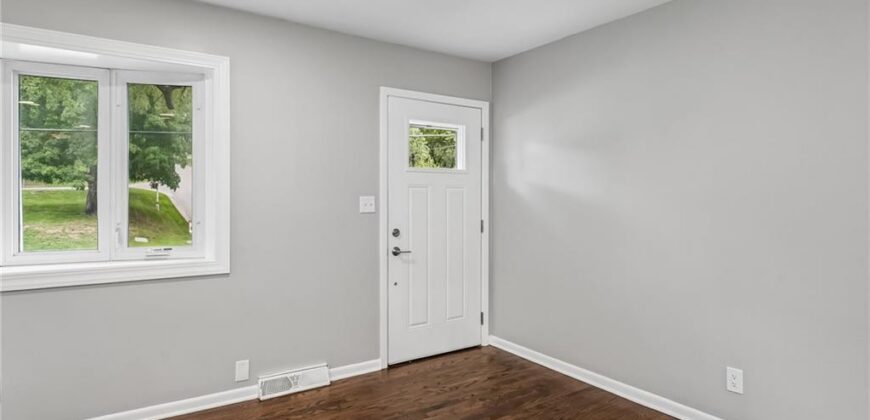 3741 N Brighton Avenue, Kansas City, MO 64117