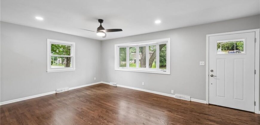 3741 N Brighton Avenue, Kansas City, MO 64117