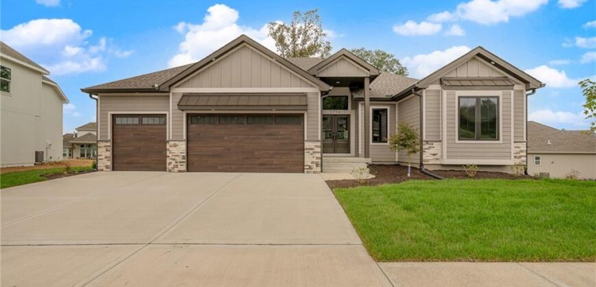 13548 Terrace Park Drive, Parkville, MO 64152