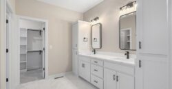 13548 Terrace Park Drive, Parkville, MO 64152