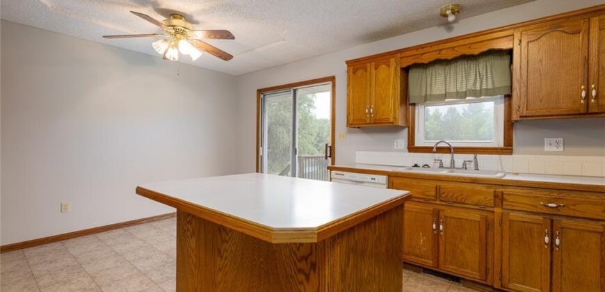 8631 NE 110th Street, Kansas City, MO 64157