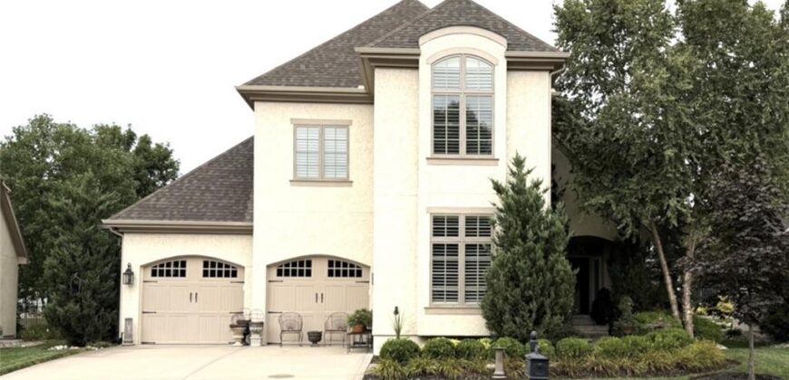8438 N DONNELLY Court, Kansas City, MO 64157