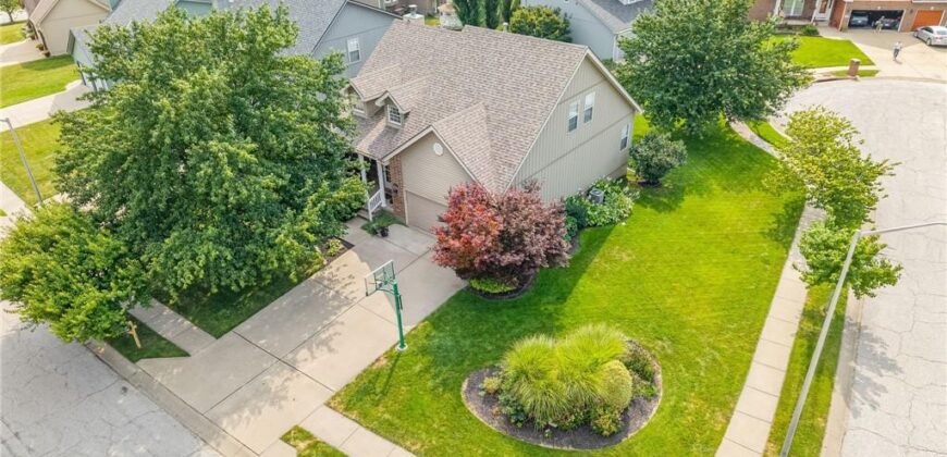 10912 N Wallace Avenue, Kansas City, MO 64157