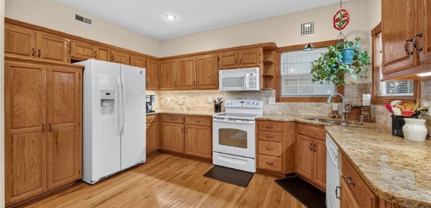 10912 N Wallace Avenue, Kansas City, MO 64157